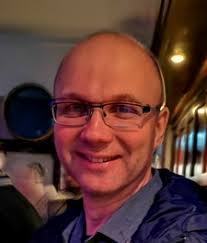 Radu Răzvan Slăvescu